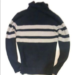 Old Navy sweater Navy with white stripes size L